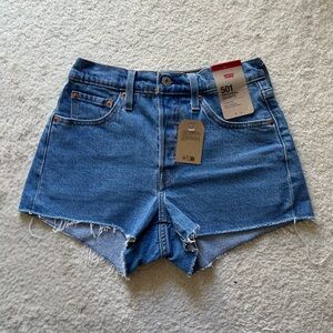 NWT Levi's Blue 501 Cutoff Denim Shorts Size 24